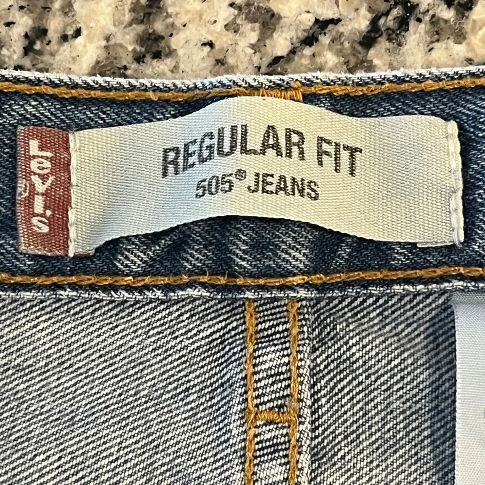 Levi's 505 Regular Fit Straight Denim Jeans Mens‎ 36x32 Medium Blue